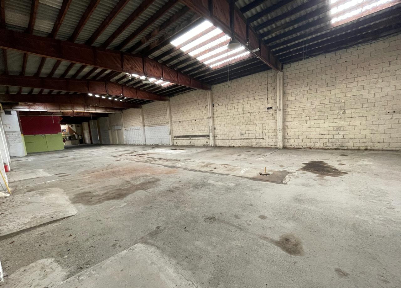 Local d'activité Draguignan 1002m² Location local d'activité Draguignan Var OLACT2427666 16